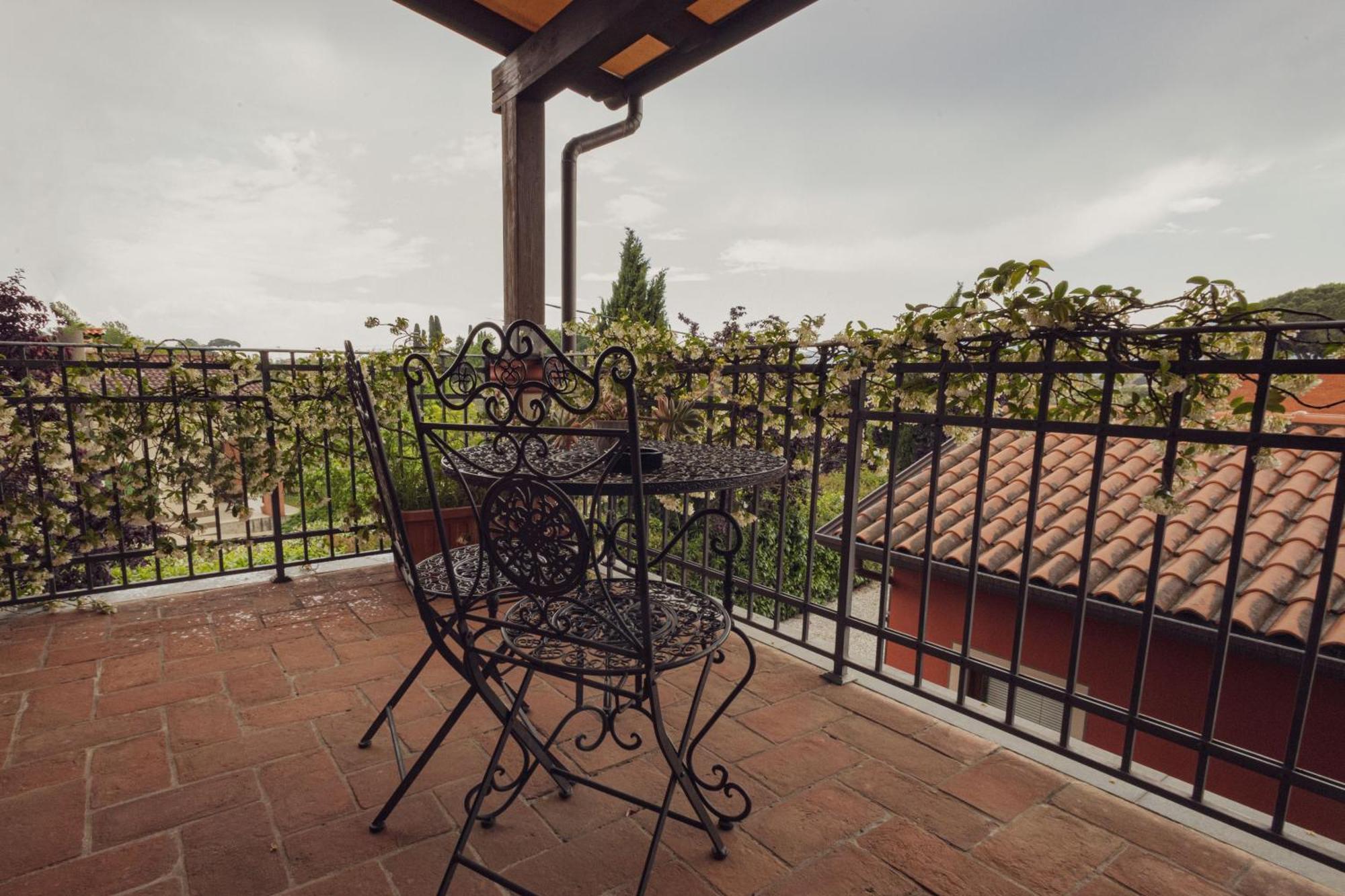 Albergo La Luna Sarzana Exterior photo