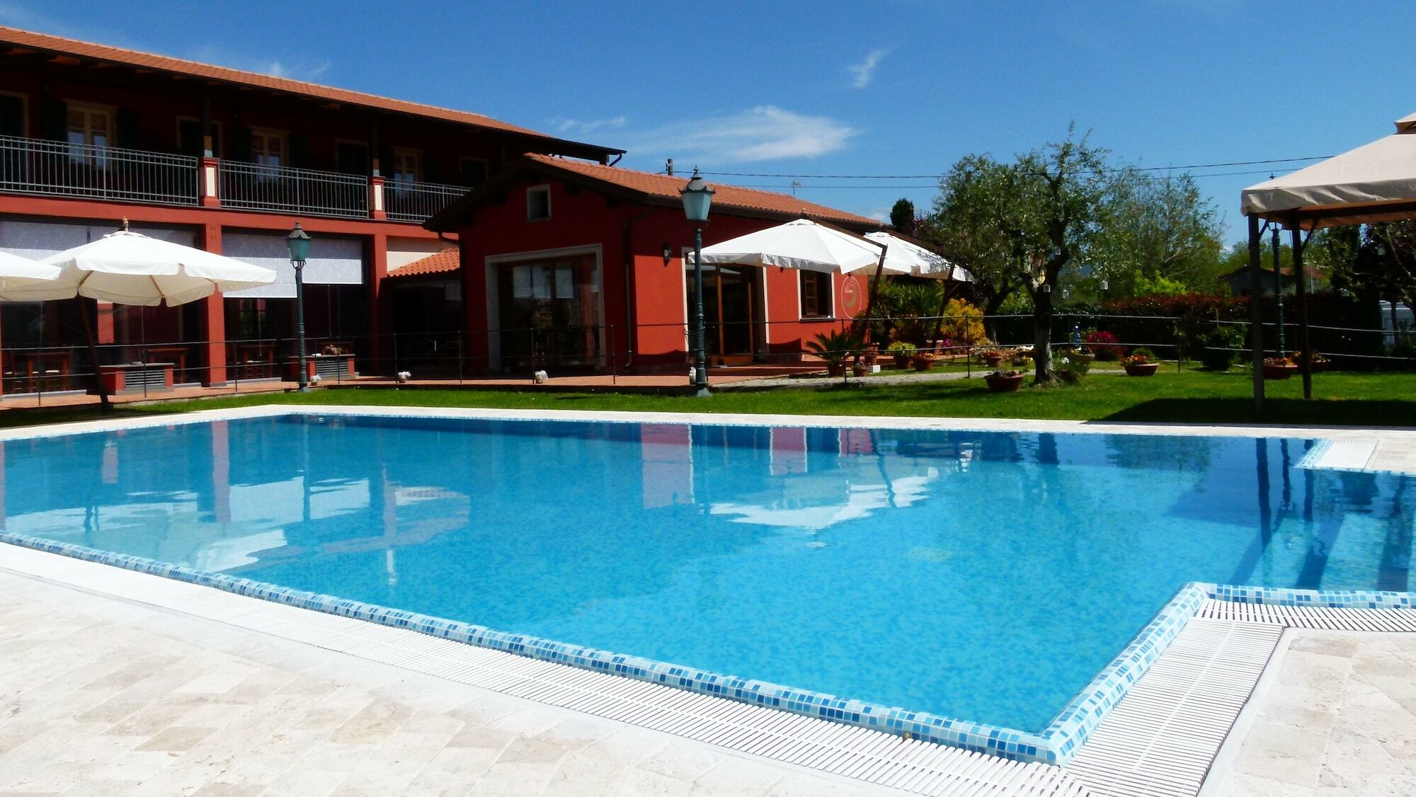 Albergo La Luna Sarzana Exterior photo